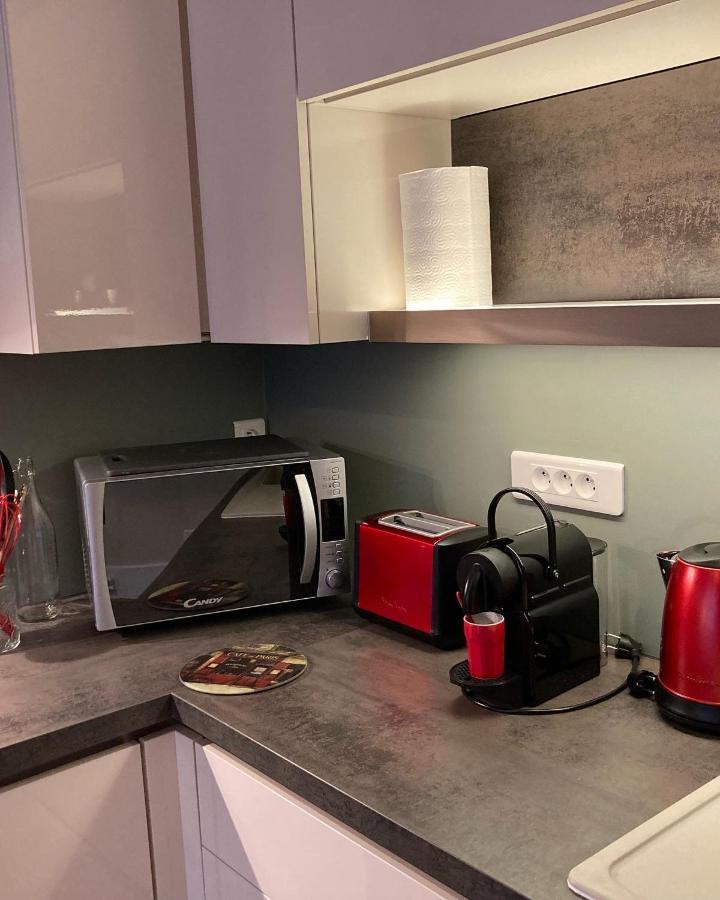 La Maison Virginie 1 A 2 Pers Charmant Hyper Centre- Cour- Parking- Linge- Fibre- Proximite Lac Canal Piscine Montargis Luaran gambar