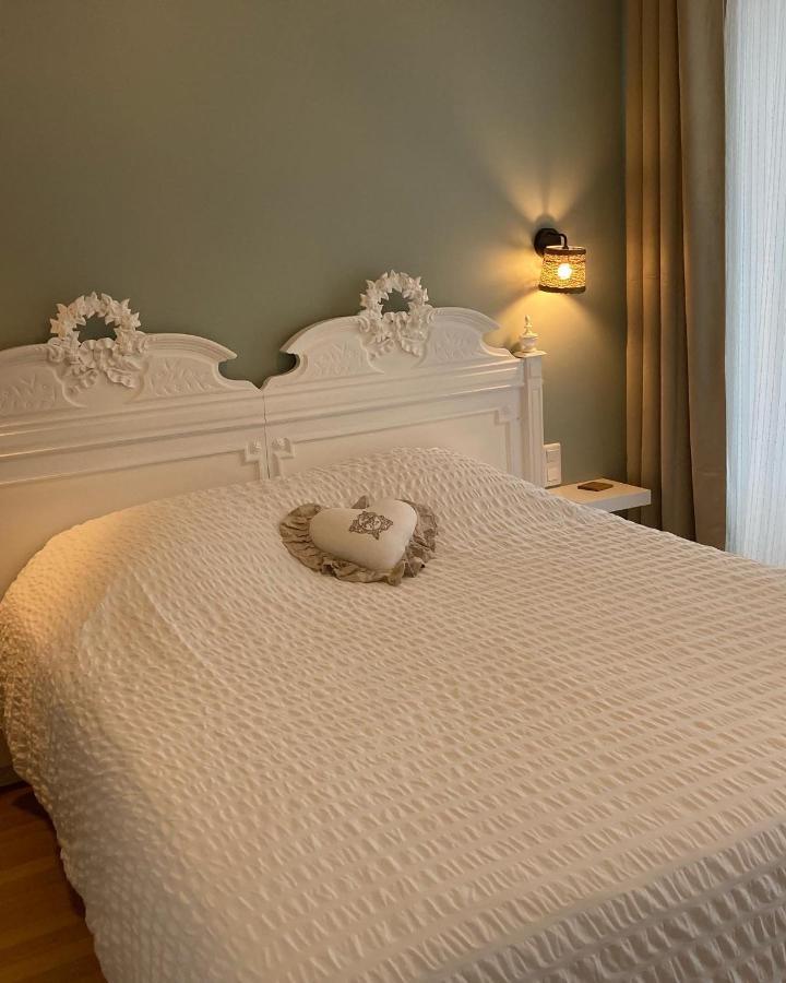 La Maison Virginie 1 A 2 Pers Charmant Hyper Centre- Cour- Parking- Linge- Fibre- Proximite Lac Canal Piscine Montargis Luaran gambar